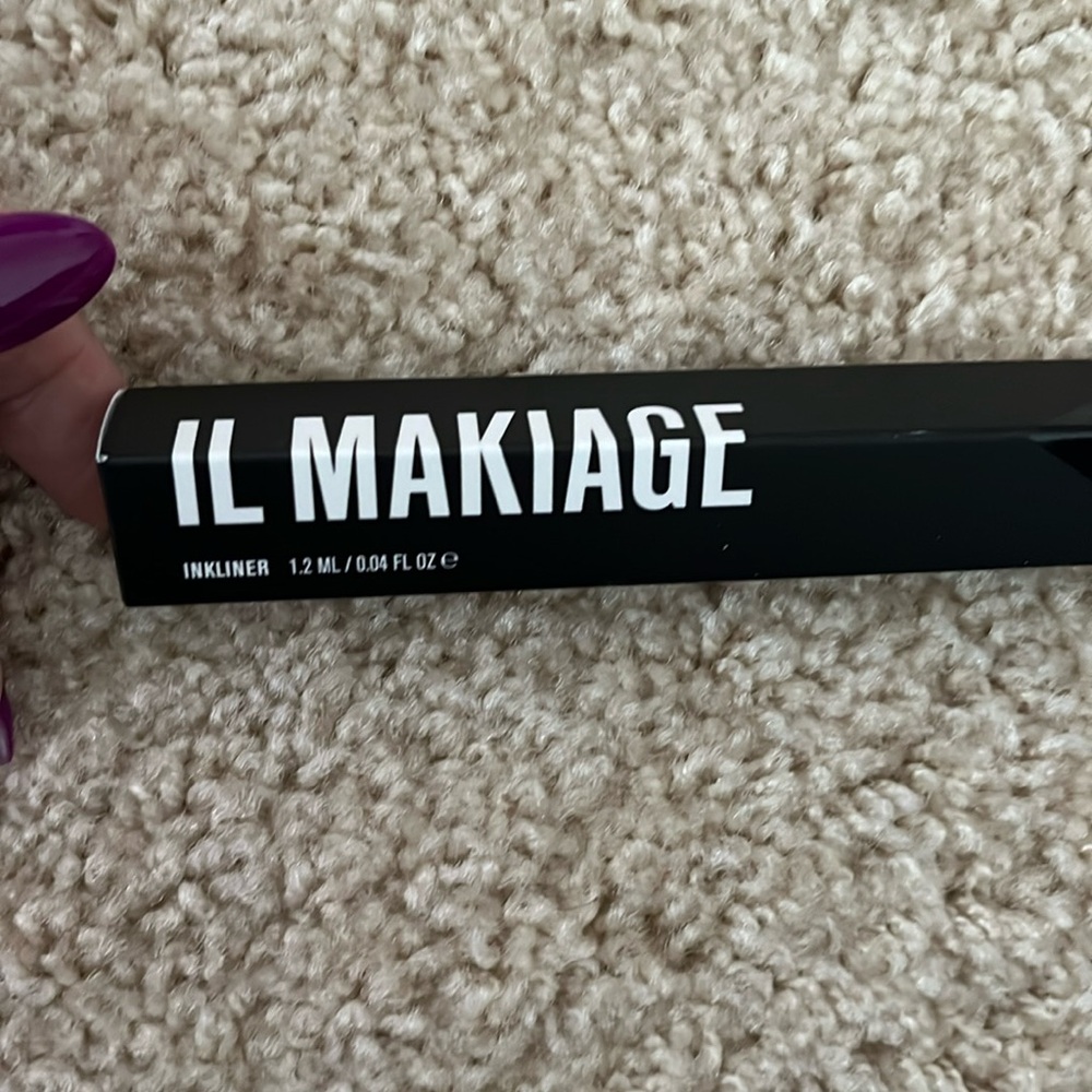 Ink eyeliner